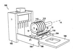 STATION FOR THE SELECTIVE UNCAPPING OF GEL CARDS