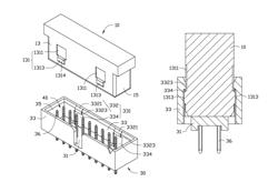 Connector assembly for transmitting data between electronic devices