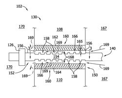 Sealing assembly for use in turbomachines and methods of assembling same