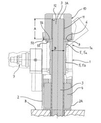 Tension device for straining a threaded bolt