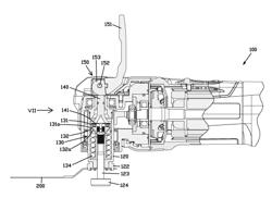 POWER TOOL HAVING IMPROVED TOOL ACCESSORY SECURING MECHANISM