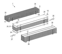 Heat exchanger plate and an evaporator with such a plate