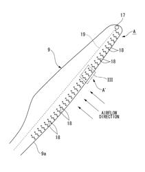 Wind turbine rotor blade lightning discharger and wind turbine generator equipped with the same