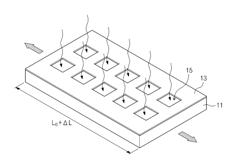 METHOD OF MANUFACTURING FLEXIBLE SUBSTRATE ALLOWING ELECTRONIC DEVICE TO BE MOUNTED THERETO