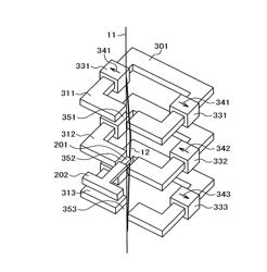 Charged particle beam apparatus sample holder with magnetic field generating element and sample holding element