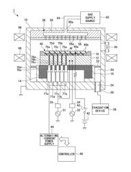 FEEDER-COVER STRUCTURE AND SEMICONDUCTOR PRODUCTION APPARATUS