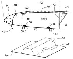 Aircraft nacelle comprising a reinforced outer wall