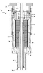 Vacuum insulated cryogenic fluid transfer hose