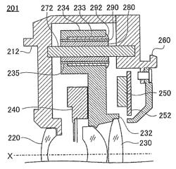 Lens barrel and image capturing apparatus