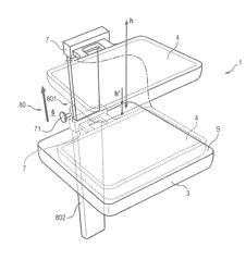 Compact mechanism for moving a compression paddle