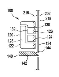 APPARATUS AND METHOD FOR SEVERING A MOVING RIBBON OF INORGANIC MATERIAL