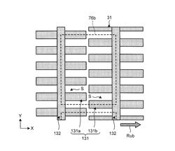 Liquid crystal display device and electronic apparatus