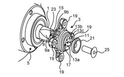 WHEELCHAIR COMPRISING WHEEL AXLE AND HUB