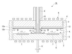 Epitaxial wafer manufacturing device and manufacturing method