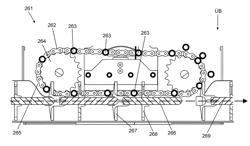 Method and conveyor device for conveying bulk material