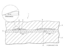 Thin film capacitor with improved resistance to dielectric breakdown