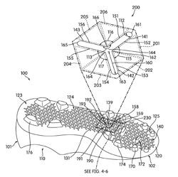 ARTICLE OF FOOTWEAR HAVING AN AUXETIC STRUCTURE