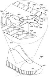 Sole structure comprising a fluid filled member with slots