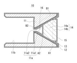 Light emitting device and method of manufacturing light emitting device and optical component used in the same