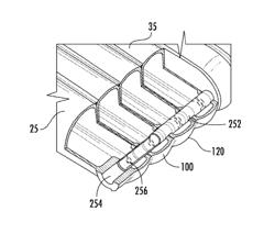 Pressure vessel fluid manifold assembly