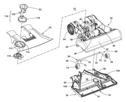 Vacuum cleaner with height adjustment of suction nozzle