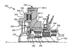 Viscous clutch and associated flux circuit configuration