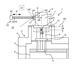 Cooling device, comprising a cryostat and a cold head having improved decoupling to a cooling system