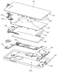 ELECTRONIC DEVICE INCLUDING FINGER SCAN MODULE AND PRESSURE TOUCH SENSING LAYER THAT DO NOT OVERLAP