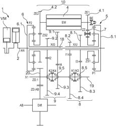 Gearbox arrangement for a vehicle, and vehicle having the same