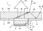 LIGHT EMITTING DEVICE AND METHOD OF MANUFACTURING LIGHT EMITTING DEVICE