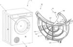 Laundry dryer comprising a filter assembly and a method to clean a filter assembly