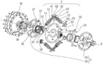 TORQUE TRANSMISSION DEVICE WITH SPRINGS IN SERIES AND TORQUE TRANSMISSION SYSTEM COMPRISING SUCH A DEVICE