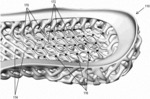 Footwear midsole with lattice structure formed between platforms
