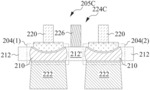 Silicide-sandwiched source/drain region and method of fabricating same