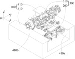 GUIDE WHEEL MOUNTING BASE, GUIDE DEVICE HAVING SAME, AND RAIL VEHICLE