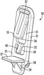 Shelf support with centering feature