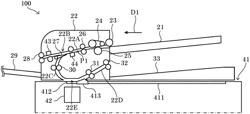 Sheet conveying device capable of switching conveyance route of sheet, image processing apparatus, and sheet conveying method