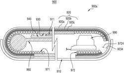 Electronic device with movable flexible display and operating method thereof