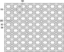 Chamfered die of semiconductor package and method for forming the same