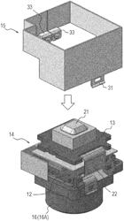 Electronic device, imaging apparatus, and mobile body