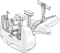 EXERCISE APPARATUS FOR SWIMMERS