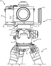 PLATE FOR CAMERA EQUIPMENT