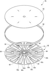 Wheel, driving wheel, and wheelchair