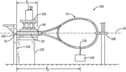 RACQUET CONFIGURED WITH INCREASED LATERAL FLEXIBILITY WITH RESPECT TO A LONGITUDINAL AXIS