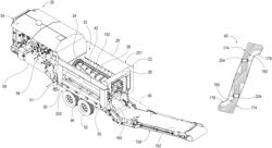 Shredder for comminuting bulk material