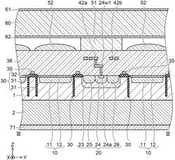 Light detector, light detection system, LIDAR device, and moving body