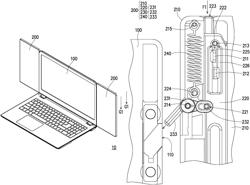 Portable electronic device with at least one external display