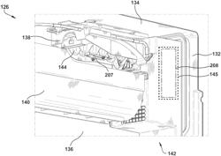 Ice maker for a refrigerator and method for synchronizing an implementation of an ice making cycle and an implementation of a defrost cycle of an evaporator in a refrigerator